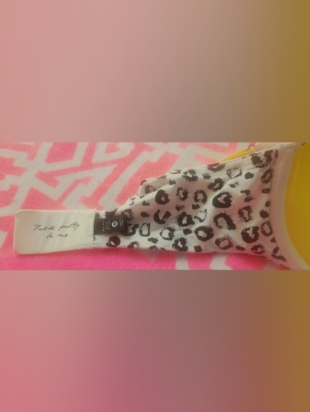kenzie 34DD Leopard Print T-Shirt Bra - White/Gray - Open To Offers - Picture 5 of 6